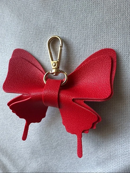 Lovely Bag Charm or Keychain - Red Butterfly Vegan Leather Gold Hardware NWT - Picture 8 of 8